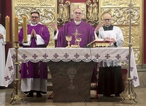 Mszy św. przewodniczył bp Janusz Ostrowski. 