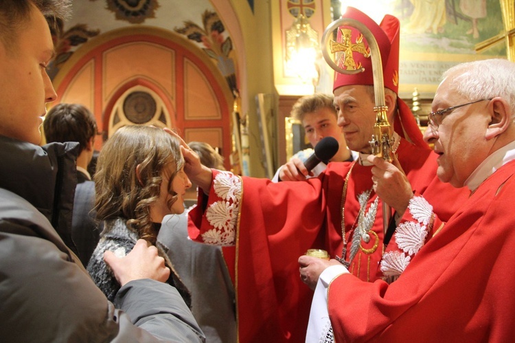 Nowy Sącz. Bierzmowanie u św. Kazimierza 2022