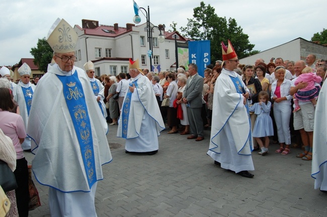 Bp Edward Materski - galeria wspomnieniowa