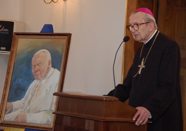 Bp Edward Materski - galeria wspomnieniowa