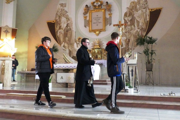 Diecezjalny kurs na animatora służby liturgicznej ołtarza w Pogórzu 2022