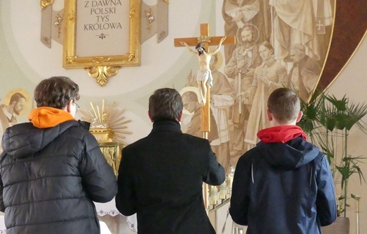 Diecezjalny kurs na animatora służby liturgicznej ołtarza w Pogórzu 2022