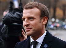 Macron: Będziemy dostarczać broń Ukrainie, ale nie staniemy się uczestnikami wojny