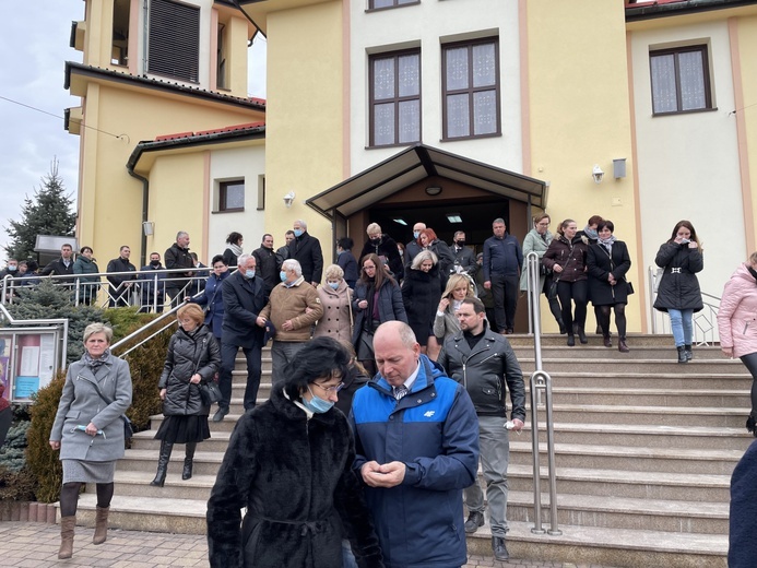 Ostatnie pożegnanie Renaty Ślosarczyk z Bestwinki