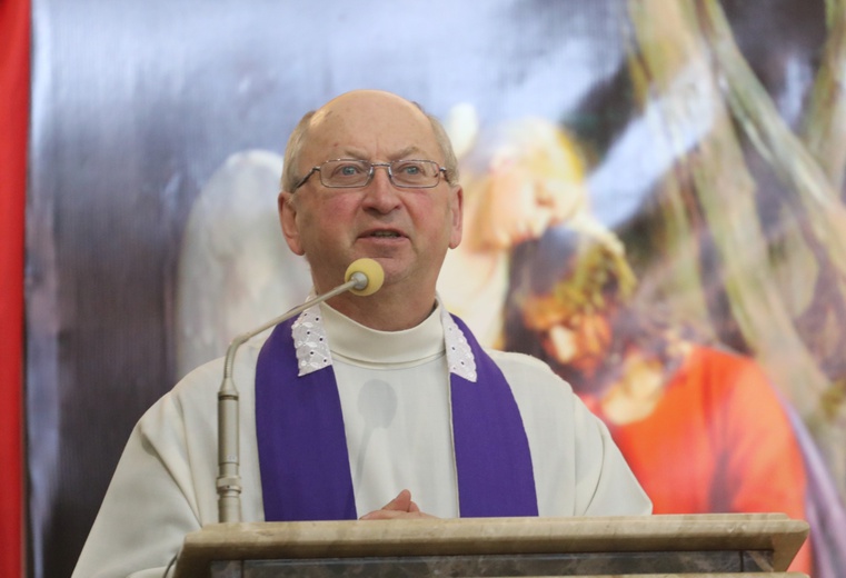 Ostatnie pożegnanie Renaty Ślosarczyk z Bestwinki