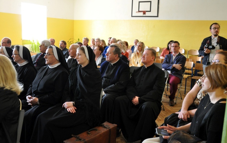 Jubileusz szkoły w Biedrzychowicach