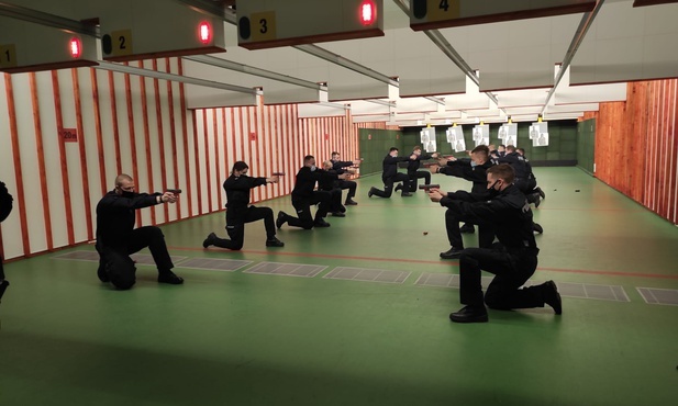Katowice. Szkoła Policji ma nową strzelnicę ćwiczebną