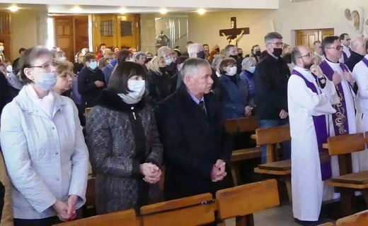 Ostatnie pożegnanie śp. ks. Tomasza Niedzieli w Bystrej Krakowskiej