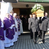 Ostatnie pożegnanie śp. ks. Tomasza Niedzieli w Bystrej Krakowskiej