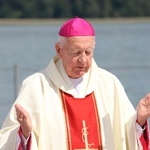 Abp Edmund Piszcz w obiektywie GN