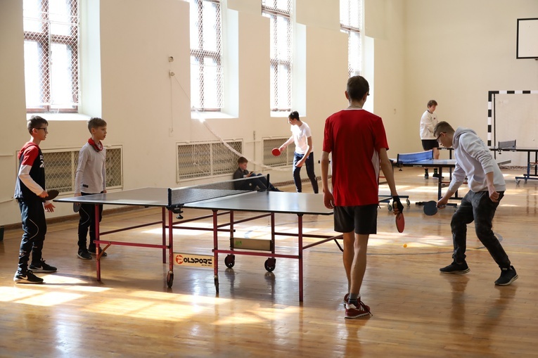 X Turniej Tenisa Stołowego i III Turniej Szachowy służby liturgicznej diecezji świdnickiej