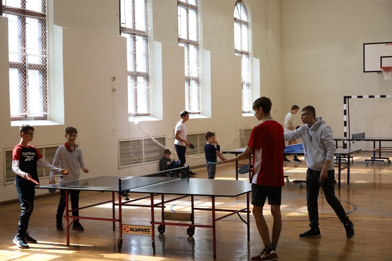 X Turniej Tenisa Stołowego i III Turniej Szachowy służby liturgicznej diecezji świdnickiej