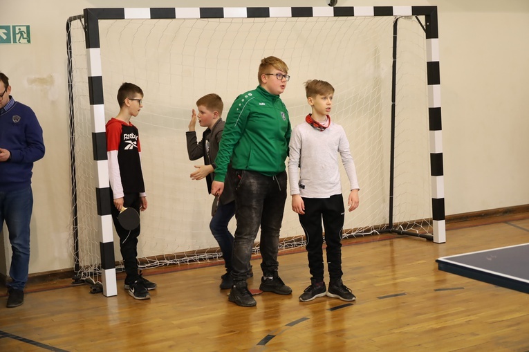 X Turniej Tenisa Stołowego i III Turniej Szachowy służby liturgicznej diecezji świdnickiej