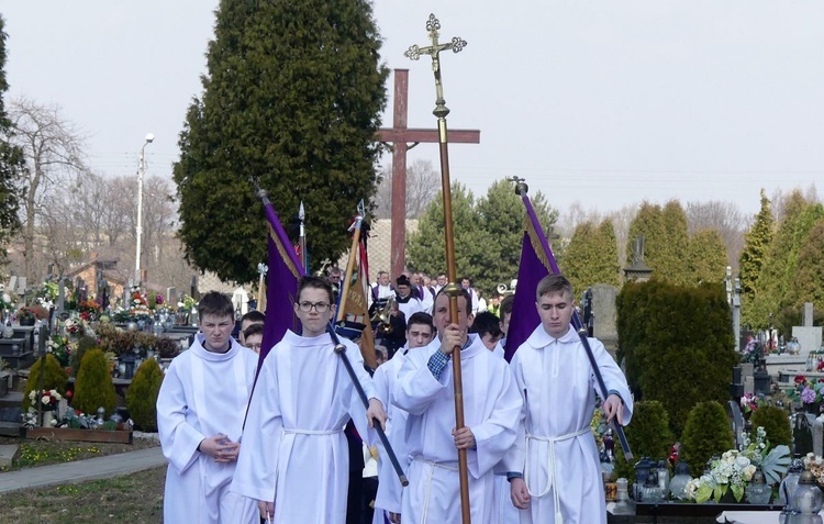 Uroczystości pogrzebowe ks. Tomasza Niedzieli w Bulowicach