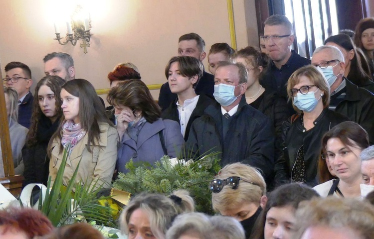 Uroczystości pogrzebowe ks. Tomasza Niedzieli w Bulowicach