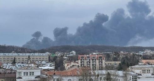 Lwów zbombardowany w czasie wizyty Bidena w Polsce