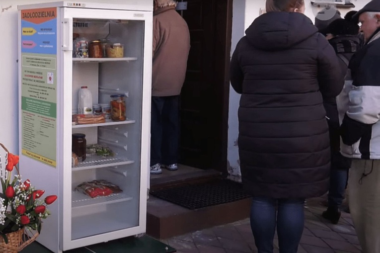 Jadłodzielnia przy sanktuarium Miłosierdzia Bożego.