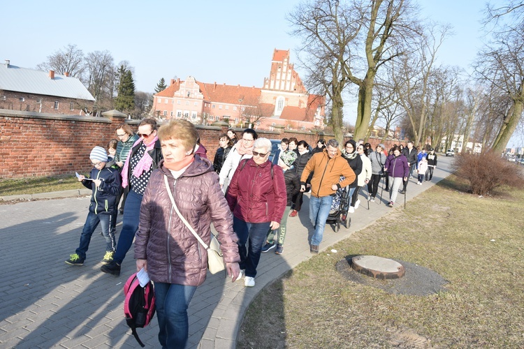 Przasnysz - Rostkowo. Droga Krzyżowa dzieci