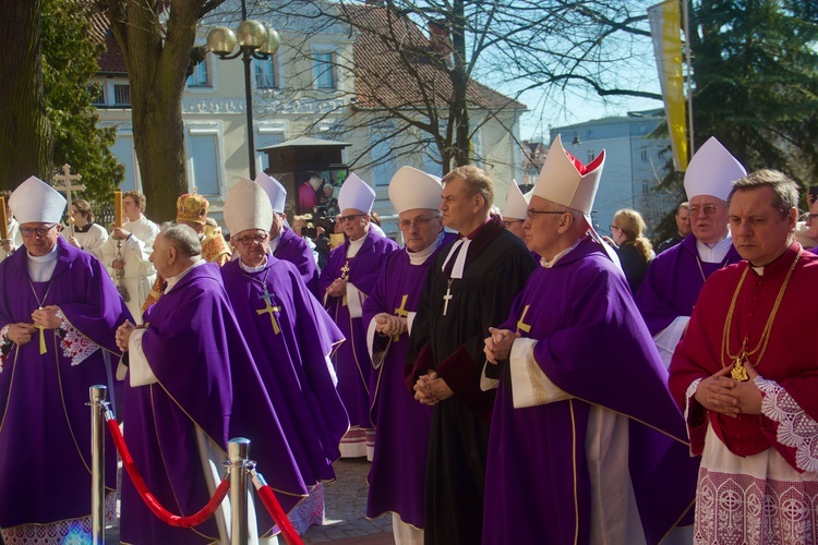 Pogrzeb śp. abp. Edmunda Piszcza