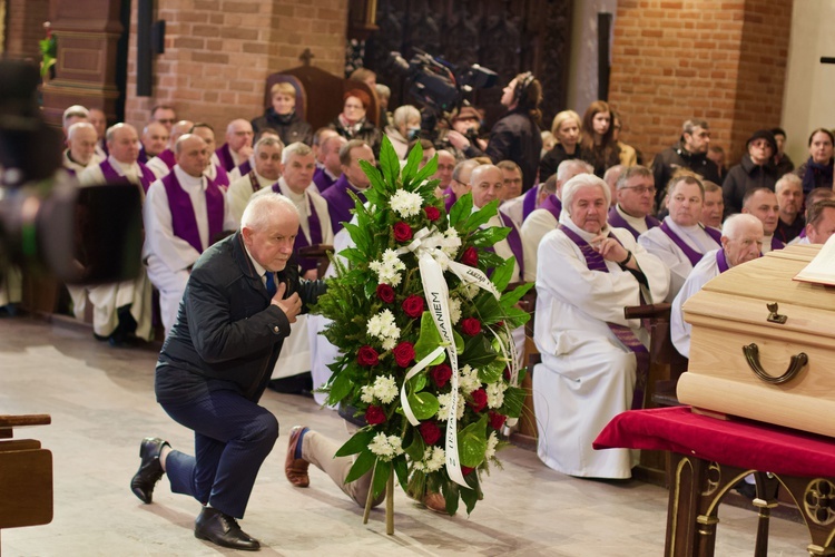 Pogrzeb śp. abp. Edmunda Piszcza