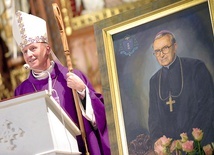 – Jednym z najmocniejszych rysów jego życia i posługi była katechizacja – mówił w homilii bp Marek Solarczyk.