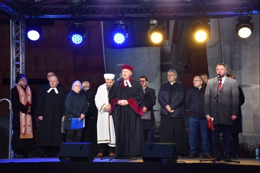 W Gdańsku różne religie modliły się o pokój