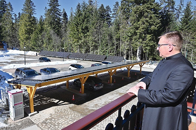 	Dyrektor ks. Leszek Mirek nie kryje radości  z nowej inwestycji.
