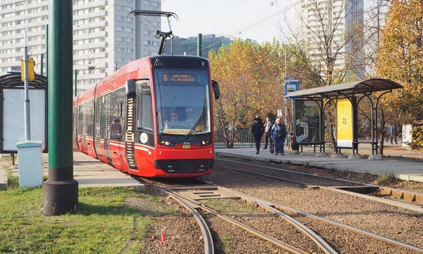 Region. Darmowa komunikacja na mecz Polska-Szwecja 
