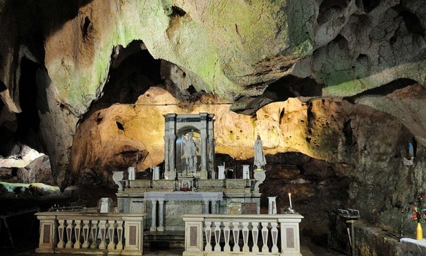Monte Sant'Angelo i San Giovanni Rotondo - pielgrzymka po duchową siłę