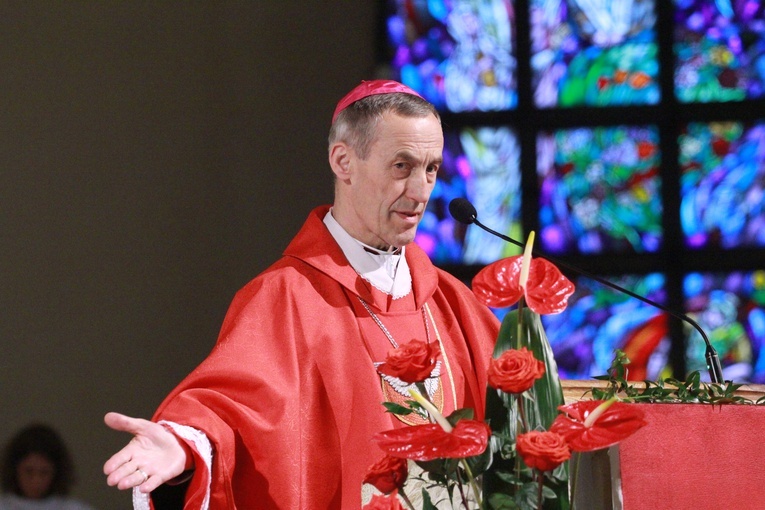 Bierzmowanie młodych z parafii kolejowej