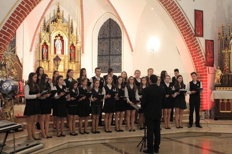 Po raz 14. do kościoła w Kielnie zjadą muzycy z całej Polski.