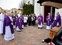 Eksportacji przewodniczył bp Edward Frankowski.