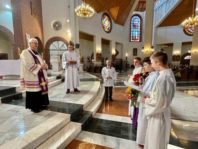 Promocja ministrantów i lektorów w parafii pw. św. Maksymiliana we Wrocławiu-Gądowie