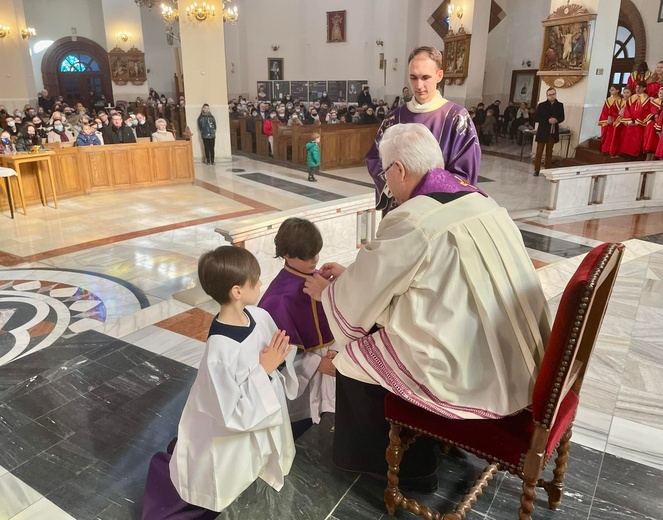 Promocja ministrantów i lektorów w parafii pw. św. Maksymiliana we Wrocławiu-Gądowie