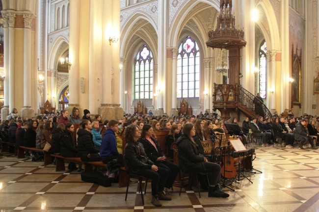 Rekolekcje dla młodych w Radomiu 