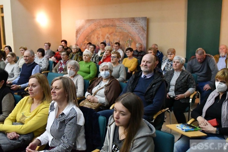 Głogów. Wiekopostne rekolekcje dla Parafialnych Zespołów Caritas