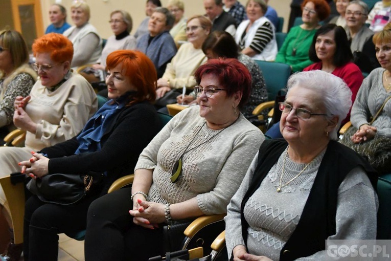 Głogów. Wiekopostne rekolekcje dla Parafialnych Zespołów Caritas