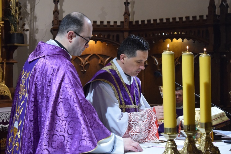 Gospodarze górą, przegranych nie ma