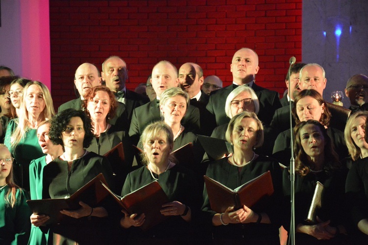 Koncert na pięć chórów w Świniarsku