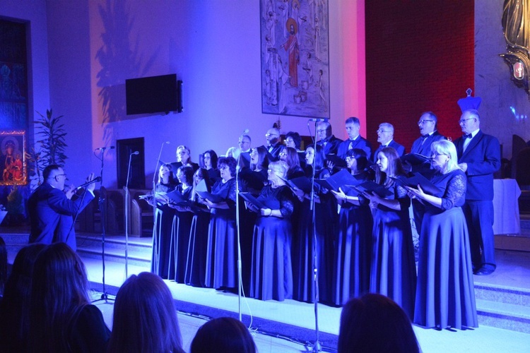 Koncert na pięć chórów w Świniarsku