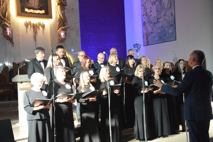 Koncert na pięć chórów w Świniarsku