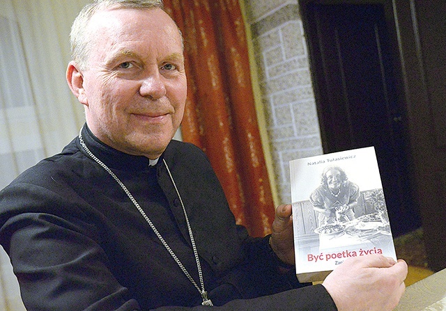Bp Piotr Turzyński zachęca, by zapoznać się z duchowością, patriotyzmem i bogactwem osobowości błogosławionej męczennicy. 