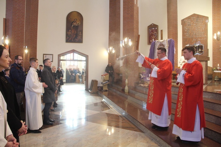 Bierzmowanie w parafii Miłosierdzia Bożego w Brzesku 2022