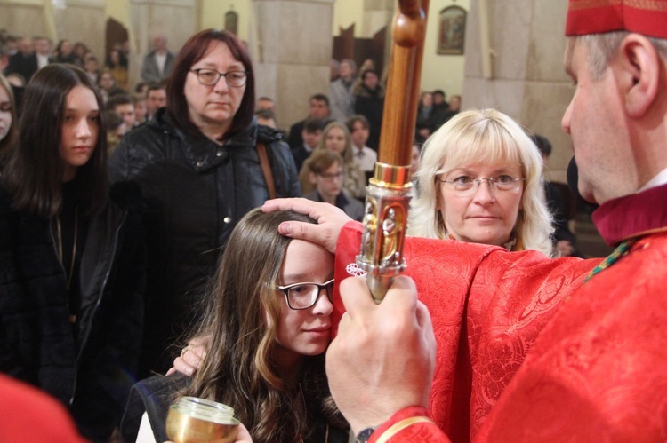 Bierzmowanie w sanktuarium św. Jakuba w Brzesku 2022