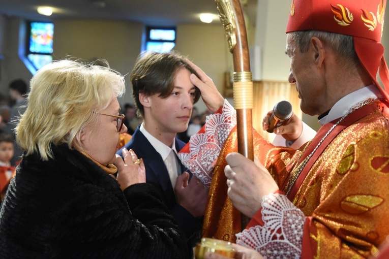 Bierzmowanie w par. św. Rocha w Nowym Sączu