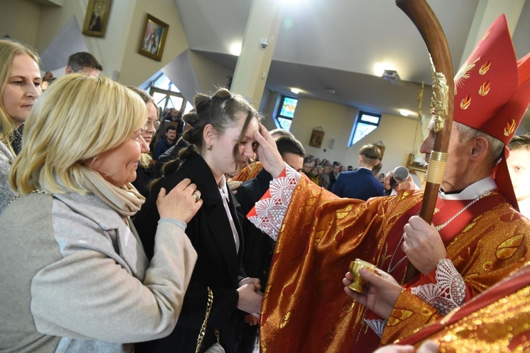 Bierzmowanie w par. św. Rocha w Nowym Sączu