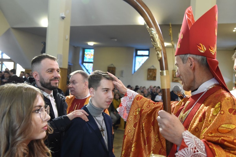 Bierzmowanie w par. św. Rocha w Nowym Sączu