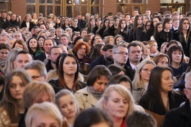 Żeby się zbawić, nie wystarczy być bierzmowanym ani nawet pobożnym