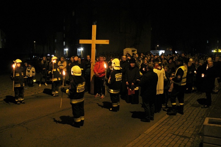 Droga Krzyżowa ulicami Niewiadomia