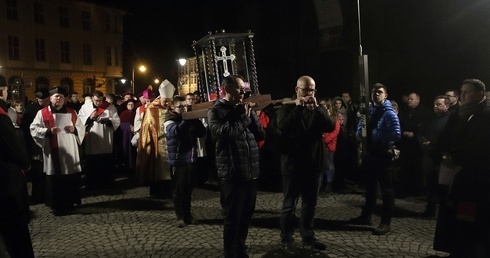 Diecezja. Publiczne Drogi Krzyżowe